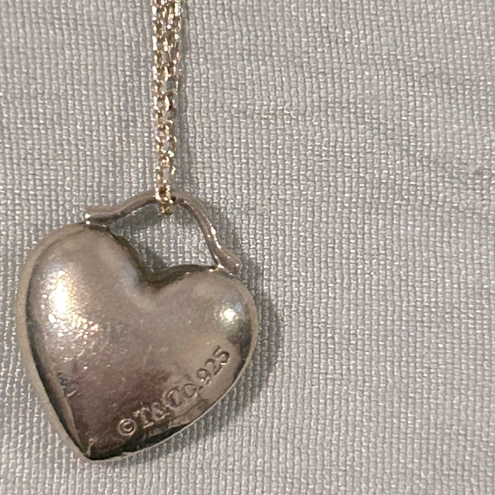 Tiffany & Co sterling silver dainty heart necklace